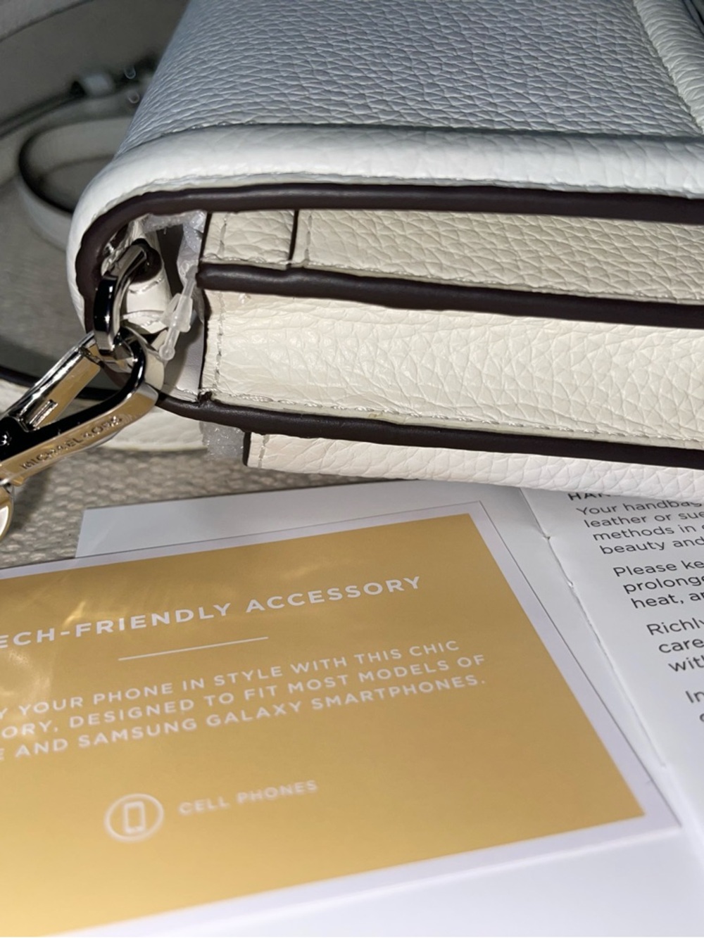 Michael Kors Jet Set Optic White Leather Tech crossbody - new - Picture 5 of 8